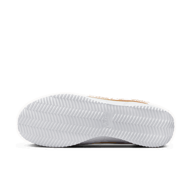Кецове и обувки Nike Cortez "Campfire Orange" Бяло | DM4044-102, 2