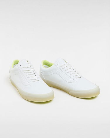 Кецове и обувки Vans Old Skool Shoes (glow To The Flo' White) Unisex White, Size 2.5 Бяло | VN0007NTWHT, 1