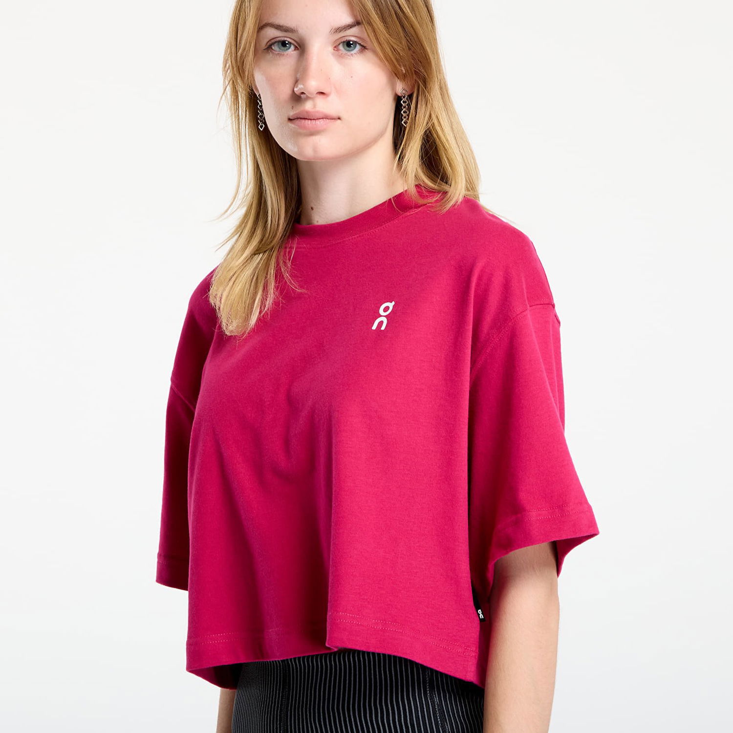Съкратен топ On Running On Club Boxy T-Shirt Розово | 1WF11123538 W, 1