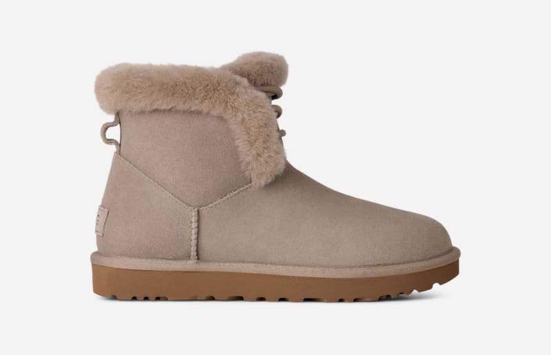Кецове и обувки UGG Classic Mini Posy Boot Бежово | 1174576-CBBLG, 0