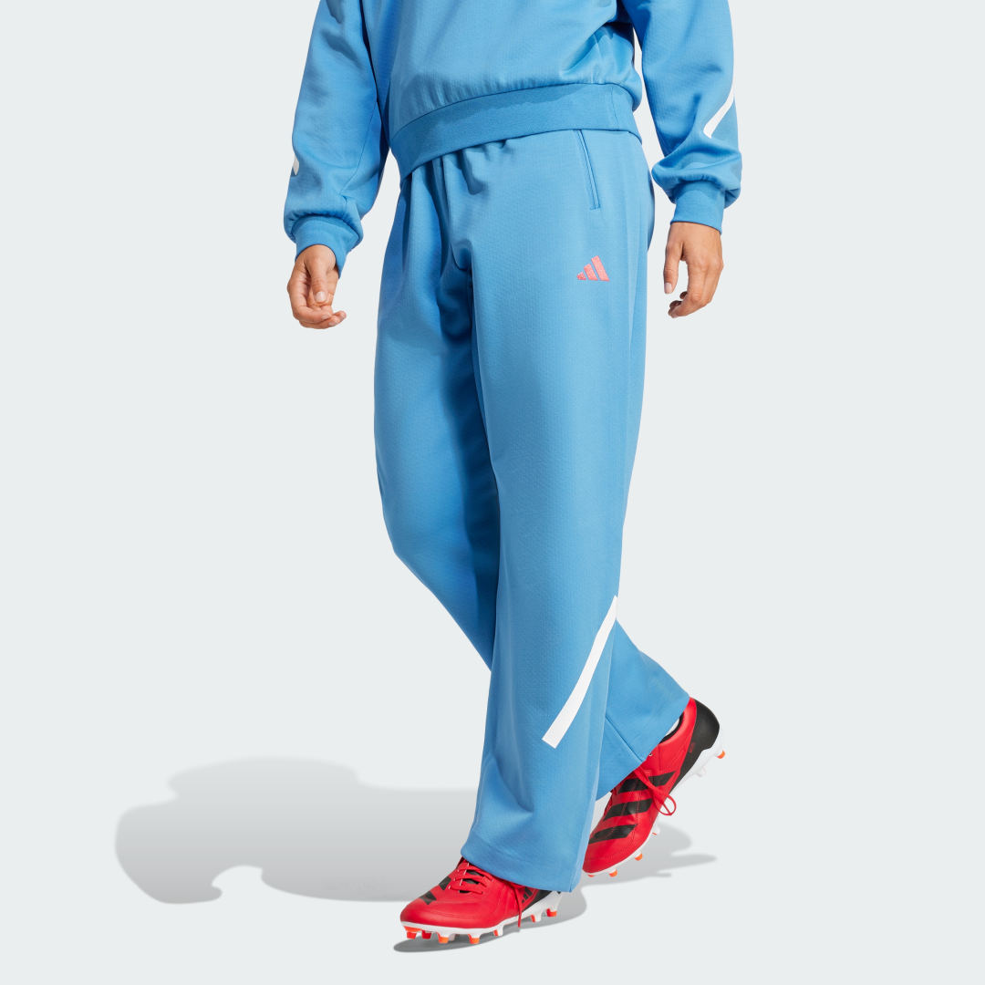 Спортни панталони adidas Performance Travel Z.N.E. Barrel Pants Синьо | JC8618, 0