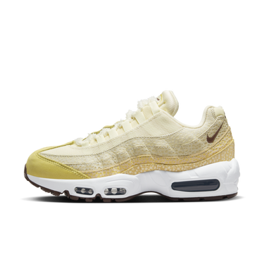 Кецове и обувки Nike Air Max 95 "Saturn Gold and Alabaster" W Бежово | FD9857-700, 0