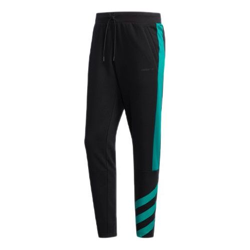 Спортни панталони adidas Originals Neo Sports Stripe Pants Черно | DW8121