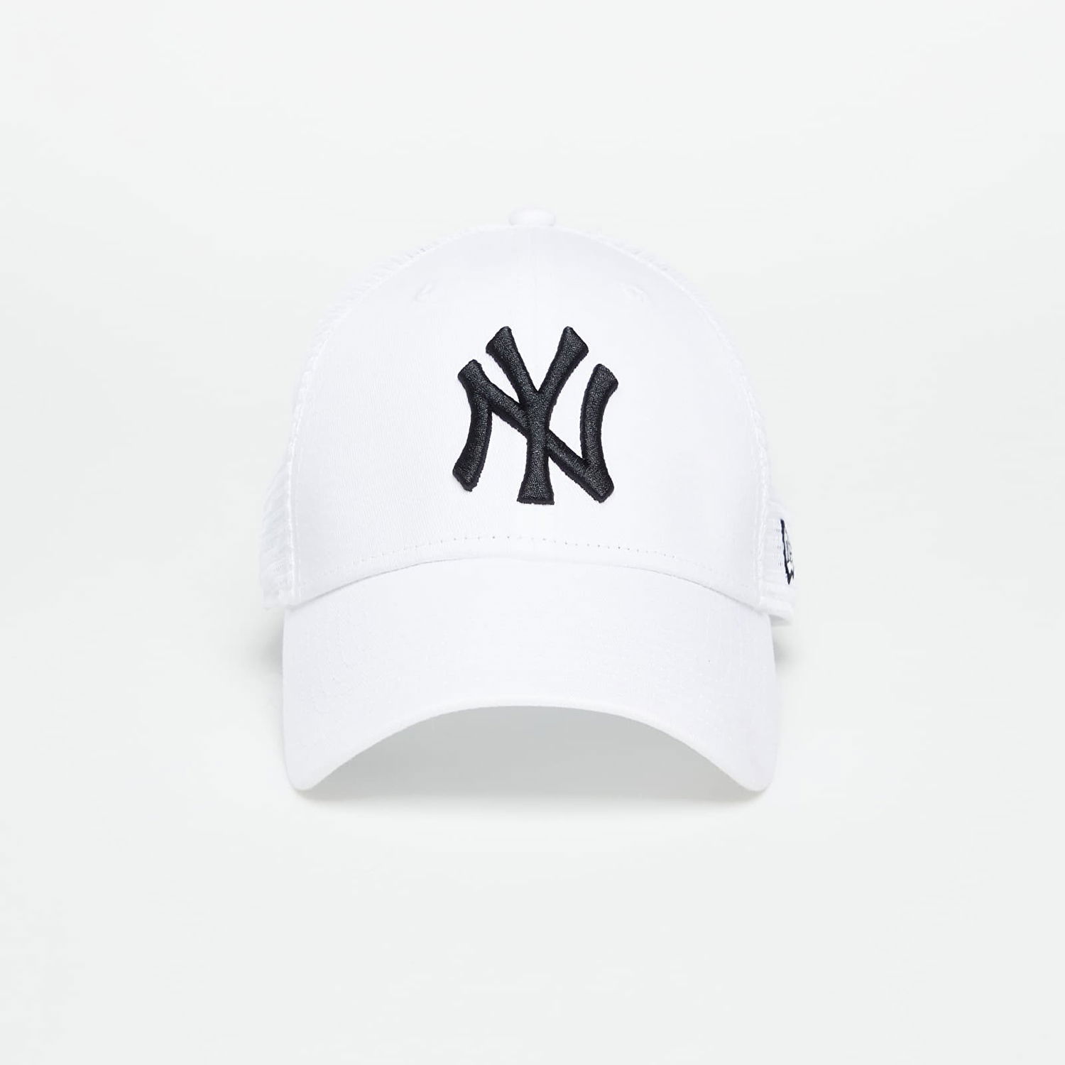 Шапка с козирка New Era New York Yankees 9FORTY Trucker Cap Бяло | 60358156, 0