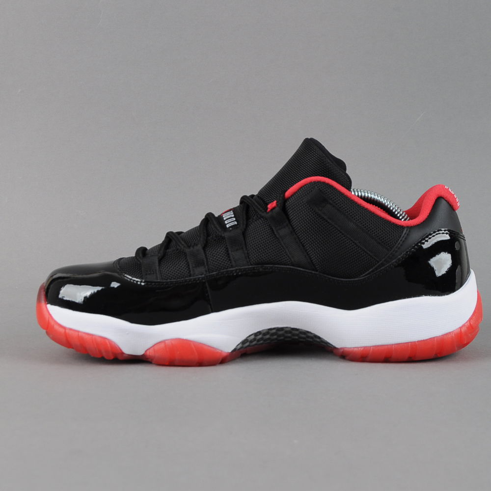 Кецове и обувки Jordan Air Jordan 11 Retro Low "Bred" Черно | 528895-012, 0
