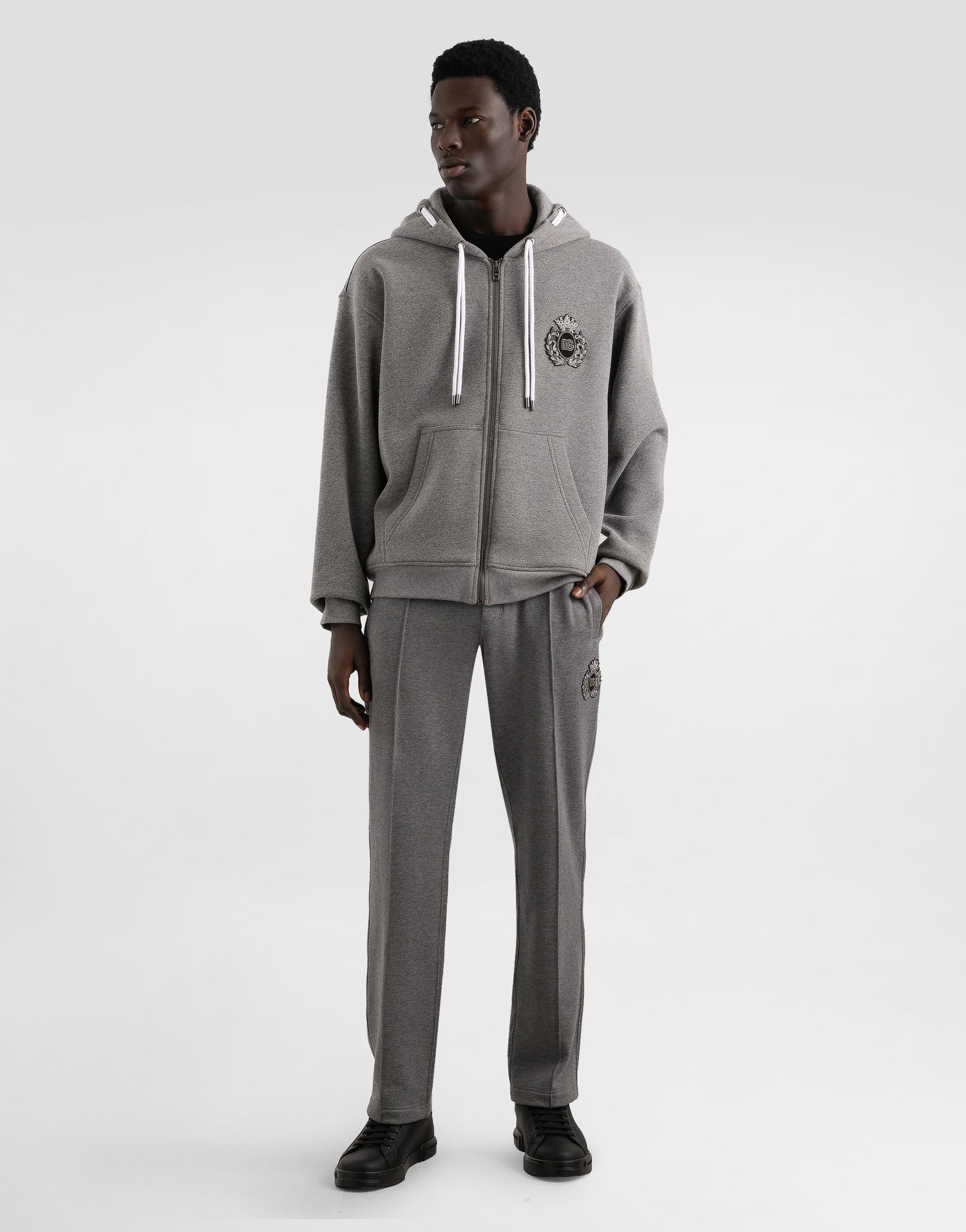 Спортни панталони Dolce & Gabbana Dolce & Gabbana Jersey Joggers With Patch Сиво | GP0M5ZG7PJ7S8291, 1