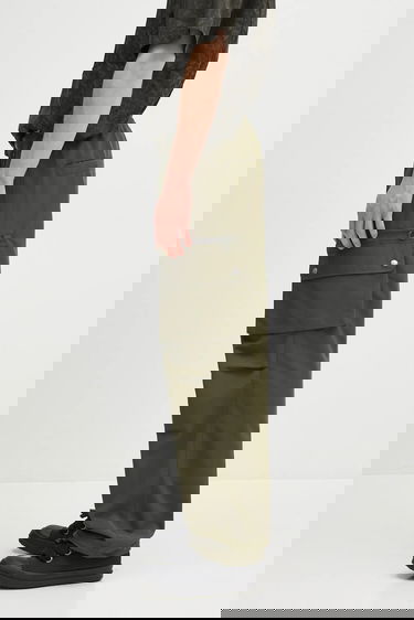 Карго панталони Carhartt WIP Irwin Cargo Pant Зелено | I034503.41XX, 1