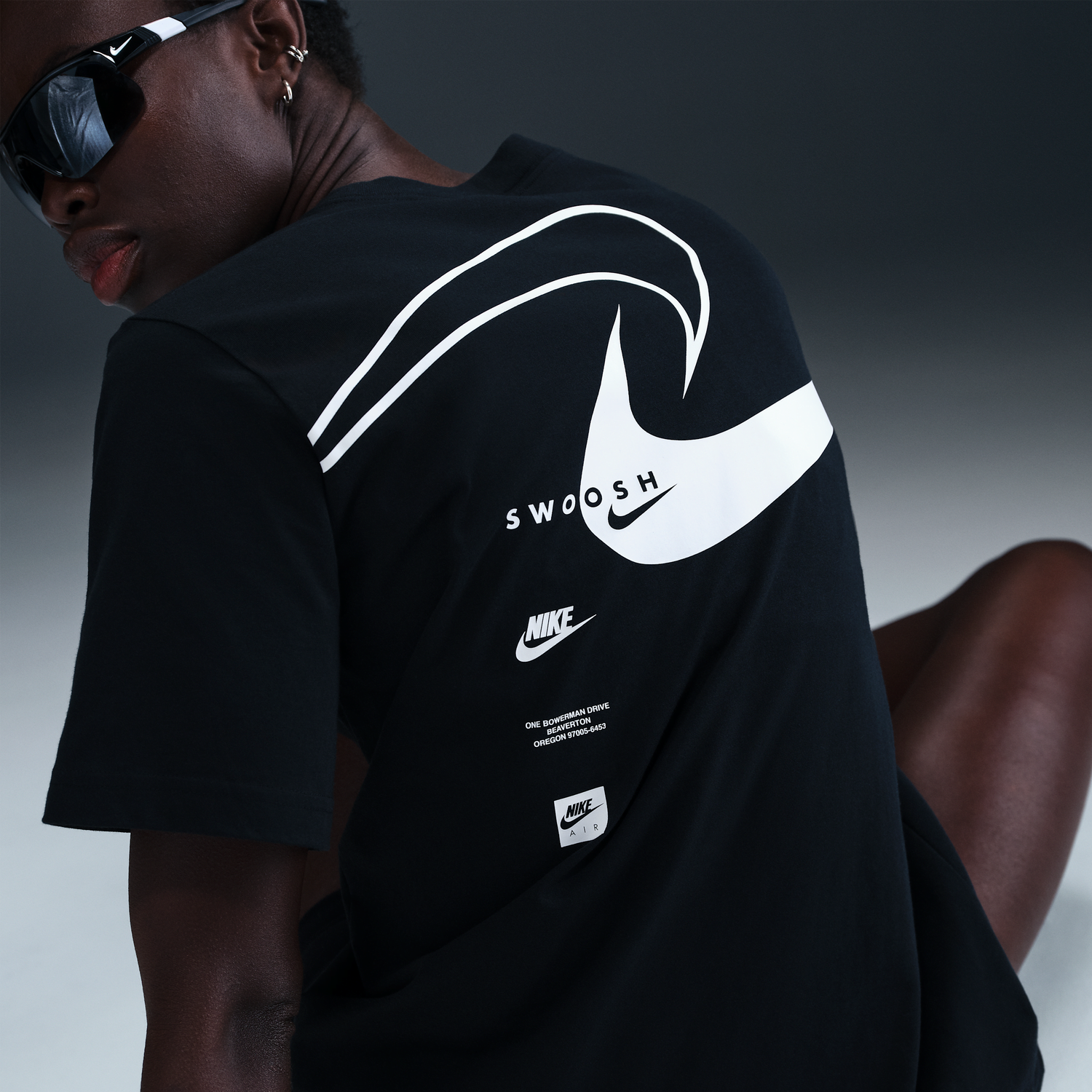 Тениска Nike Sportswear Club Short-Sleeve T-Shirt Черно | HQ1698-010, 1