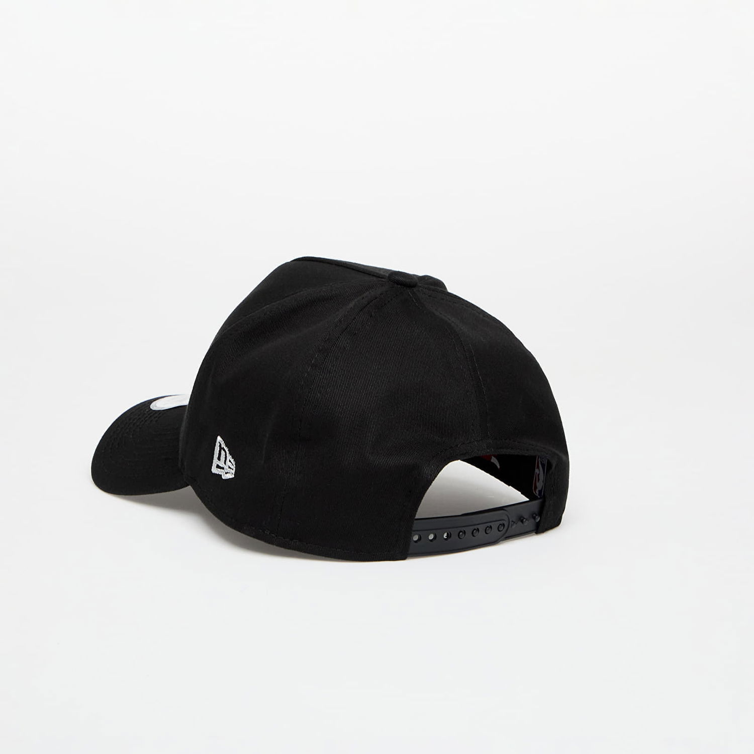Шапка с козирка New Era 9FORTY A-Frame NBA Metallic Patch Chicago Bulls Cap Черно | 60595211, 1