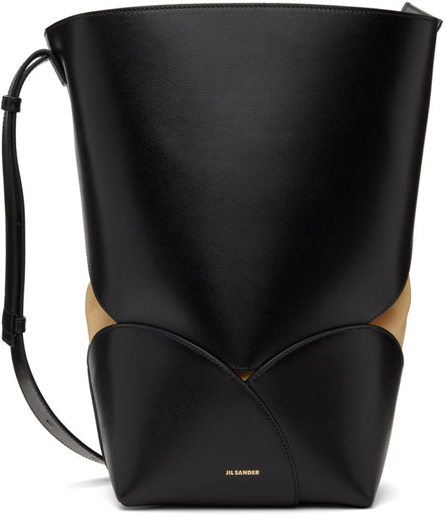 Curve Bucket Medium Leather Shoulder Bag