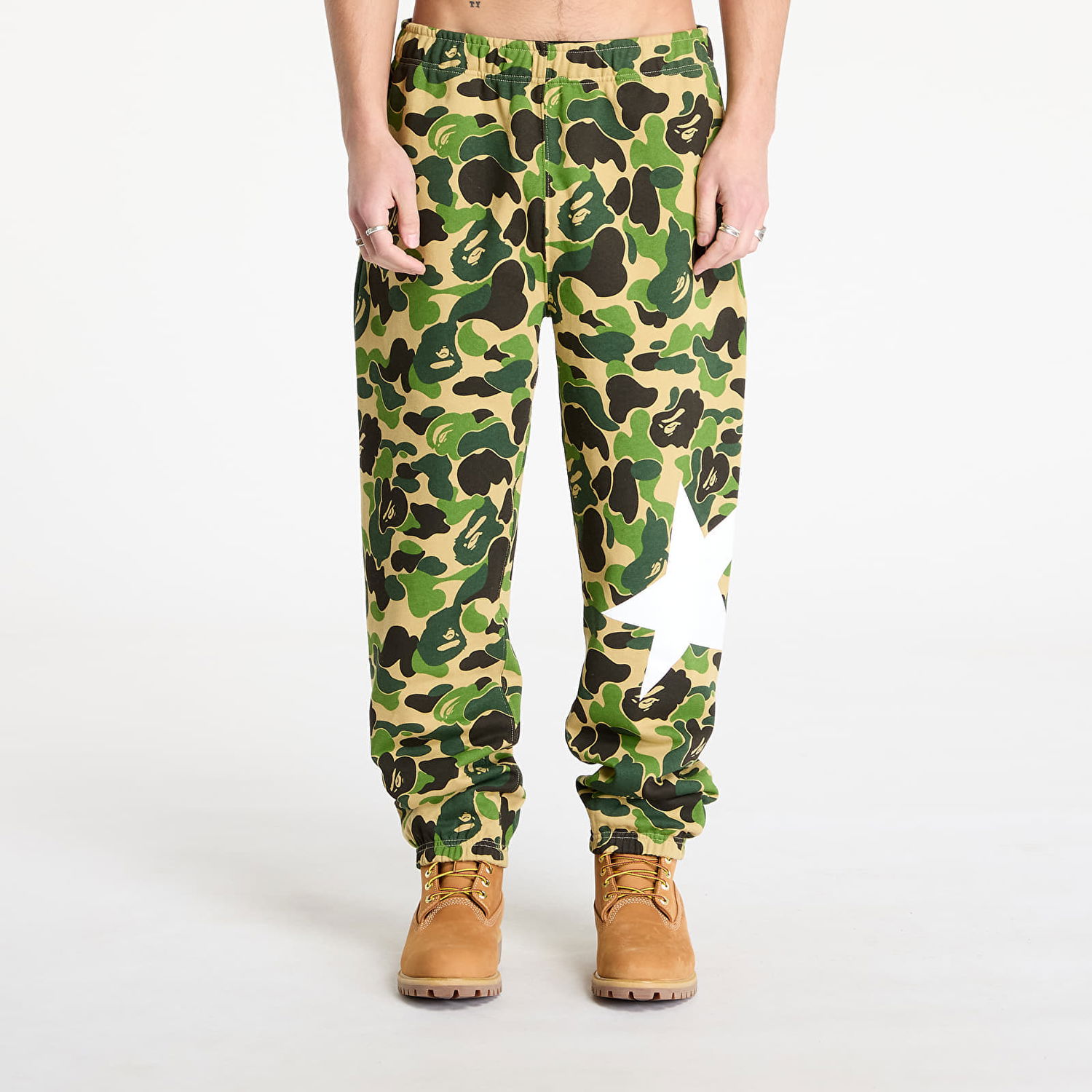 Панталони BAPE Camo Sweatpants With Star Зелено | 001PTK801007M GRN, 0