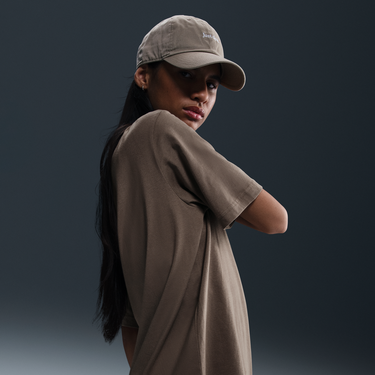 Тениска Nike Sportswear Essential T-Shirt Кафяво | FD4149-233, 3