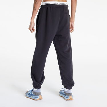 Спортни панталони adidas Originals Blue Version Essentials Pants Черно | IA2447, 2