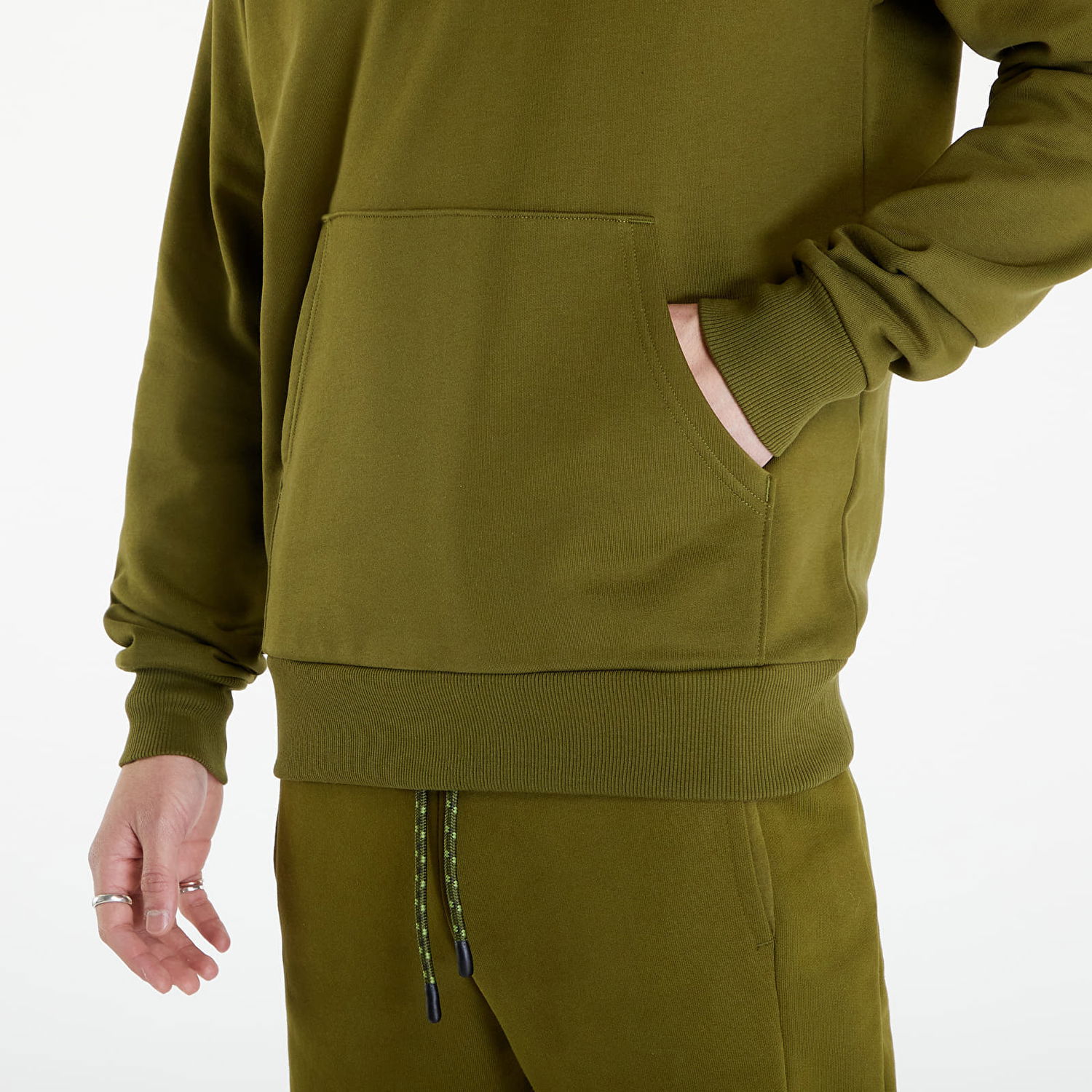 Суитчър The North Face Raglan Red Box Hoodie Forest Olive Зелено | NF0A2ZWUPIB1, 1