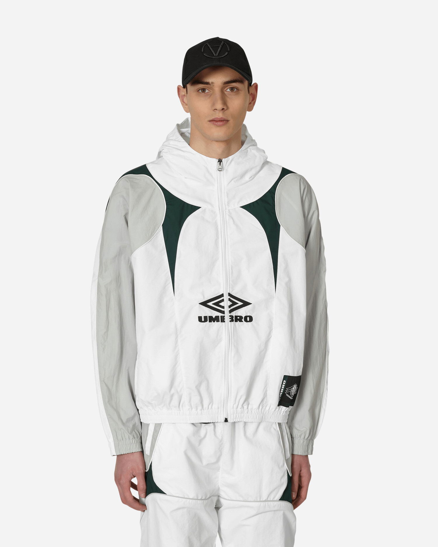 Ветровка Umbro Track Jacket Сиво | 62002U Wht Gry Gree, 0