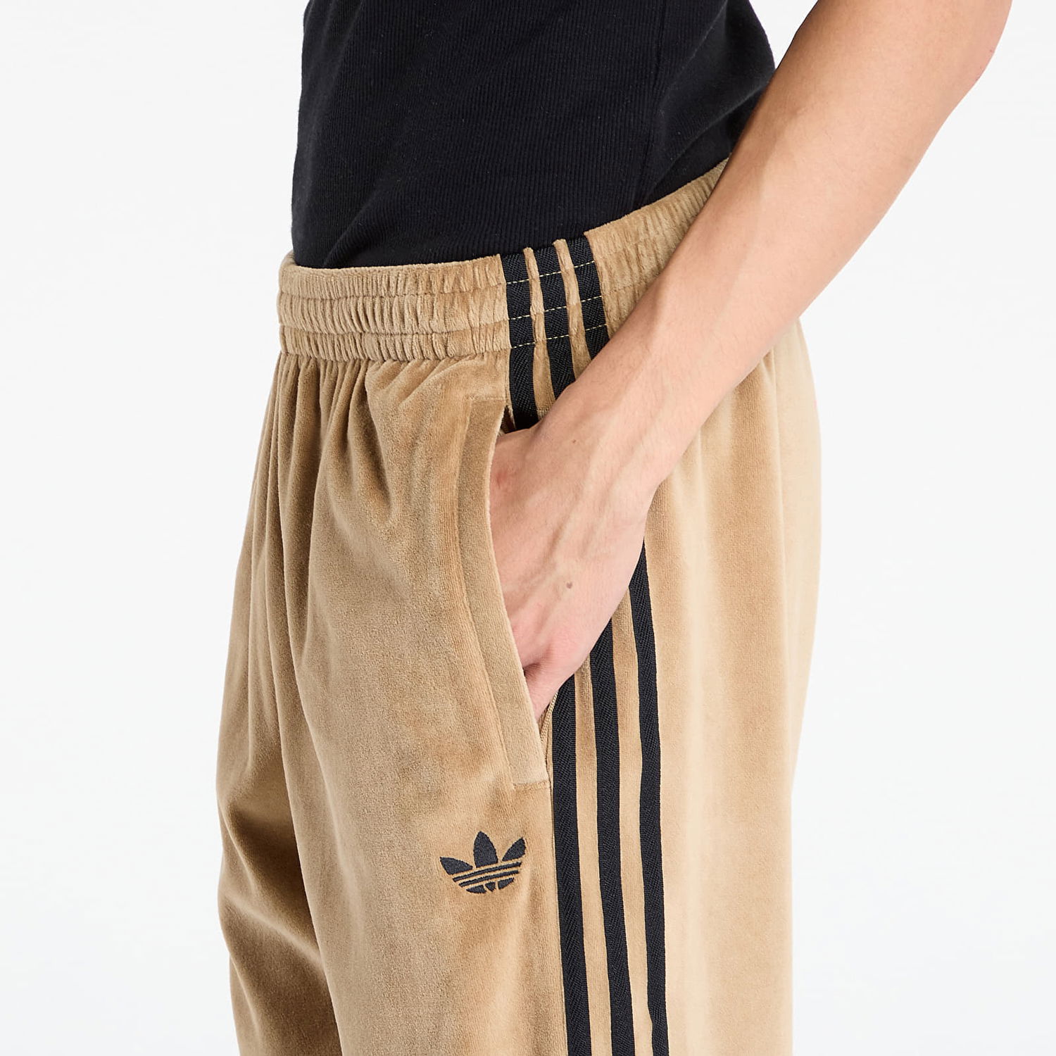 Спортни панталони adidas Originals adidas SST Adicolor Velour Track Pants Бежово | JX1556, 1