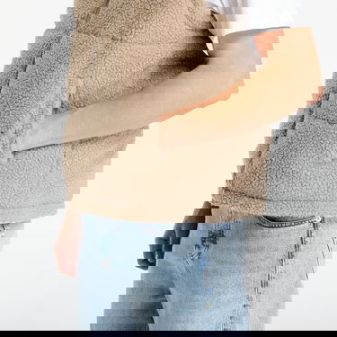 Жилетка Urban Classics Basic Teddy Puffer Vest Бежово | TB7939-01279, 1