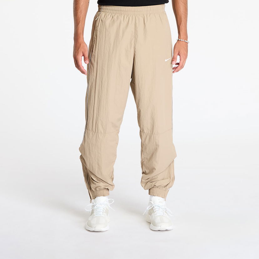 Спортни панталони Nike Solo Swoosh Track Pants Khaki/ White Бежово | FB8620-247