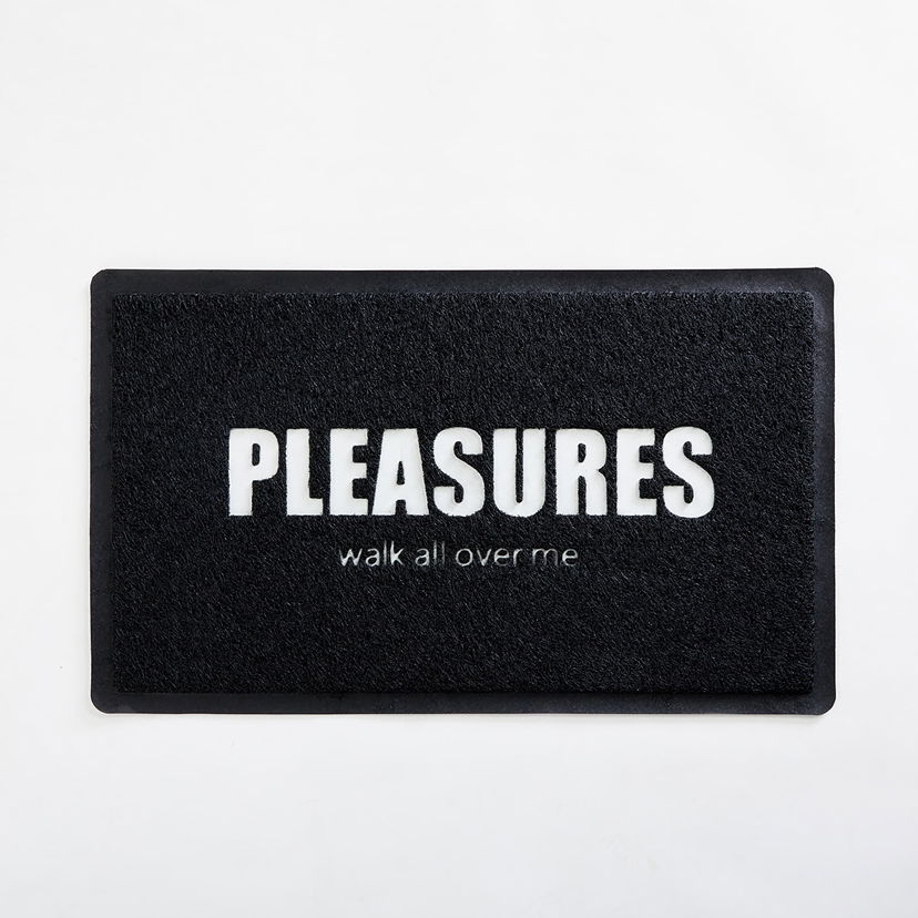 Домашен декор Pleasures Over Me Rubber Door Mat Черно | P24SP060 BLACK