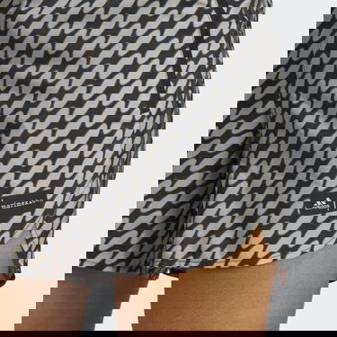 Къси панталони adidas Originals Marimekko x Run Icons 3-Stripes Shorts Сиво | HR8187, 2
