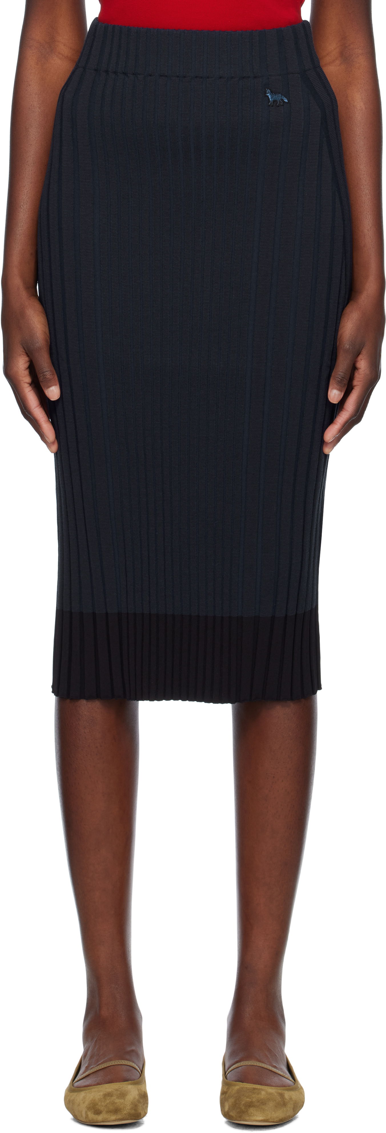 Пола MAISON KITSUNÉ Maison Kitsuné Ribbed Midi Skirt with Fox Patch Тъмно синьо | OW01520KT1121, 0