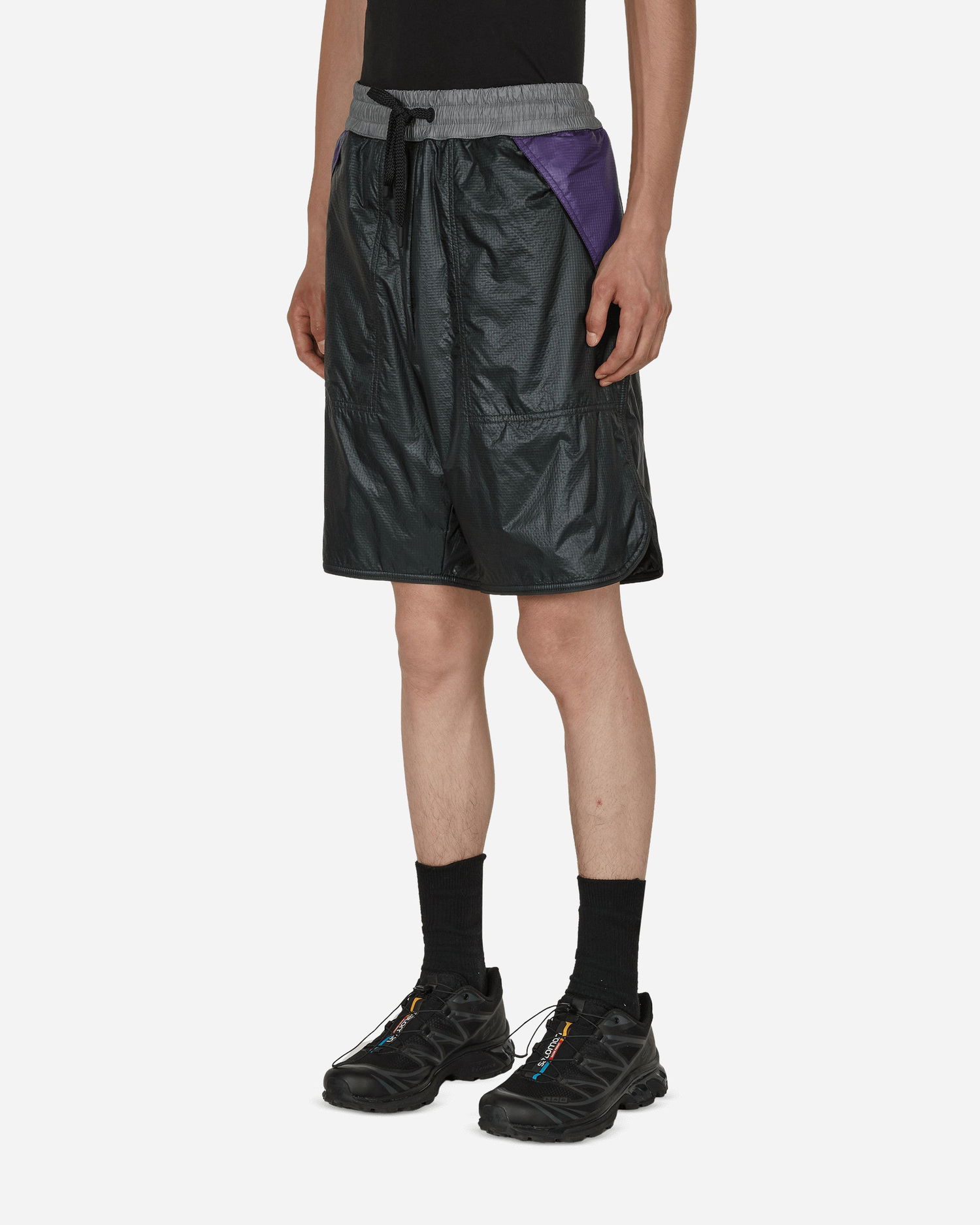 Къси панталони Moncler Day-Namic Shorts Зелено | H20972B00001 P86, 1