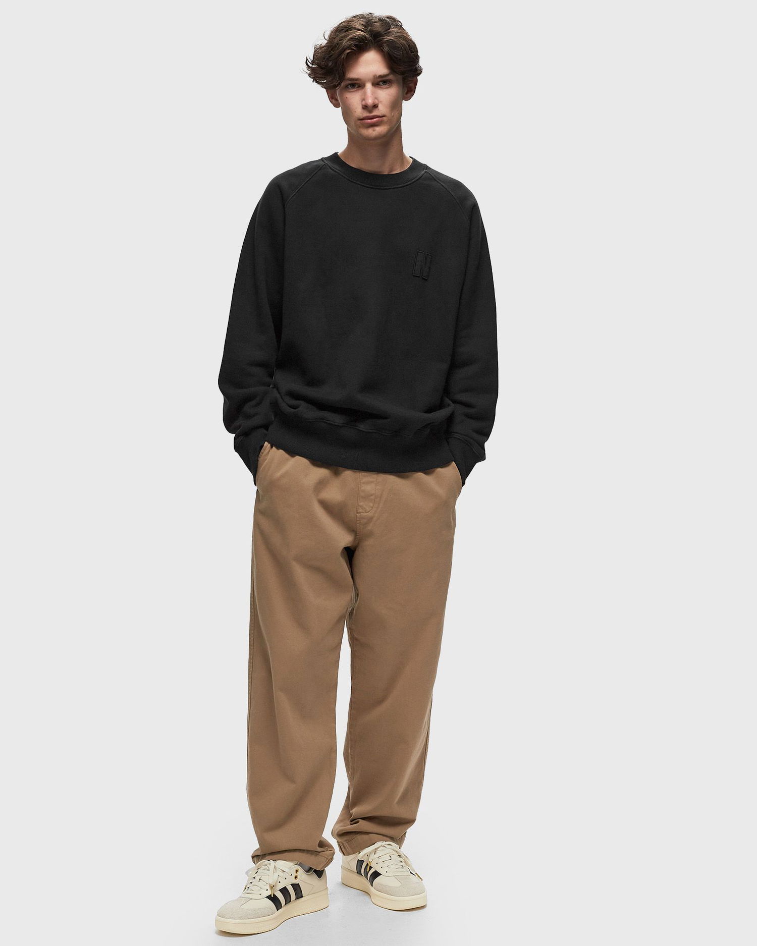 Суитчър NORSE PROJECTS Marten Relaxed Organic Raglan N Patch Sweatshirt Черно | N20-1367-9999, 1