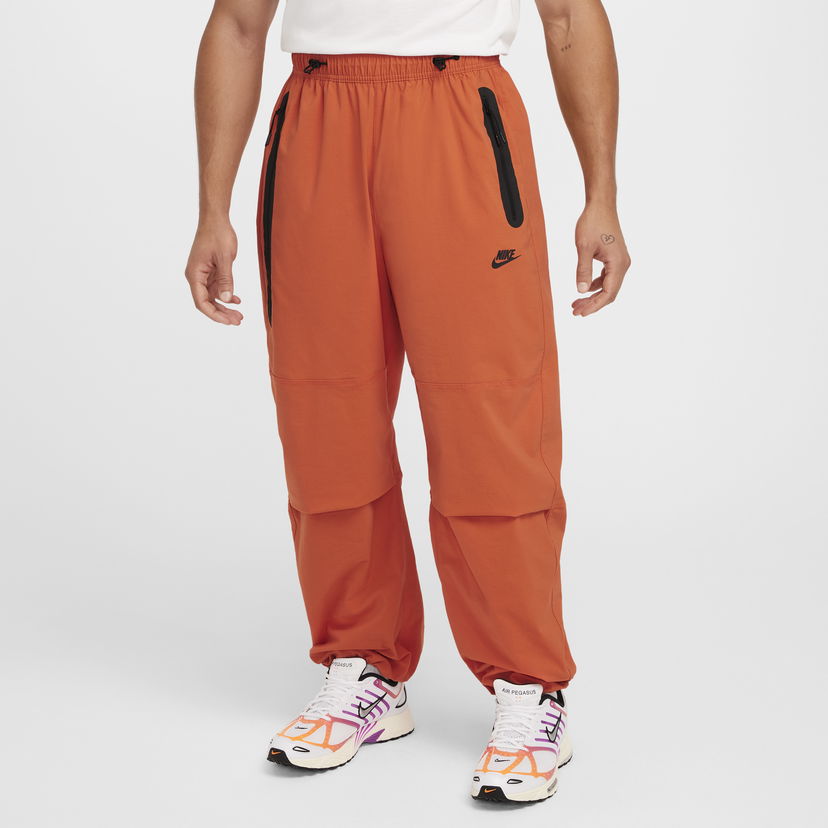 Спортни панталони Nike Woven Pants Tech Оранжево
 | HM7158-846