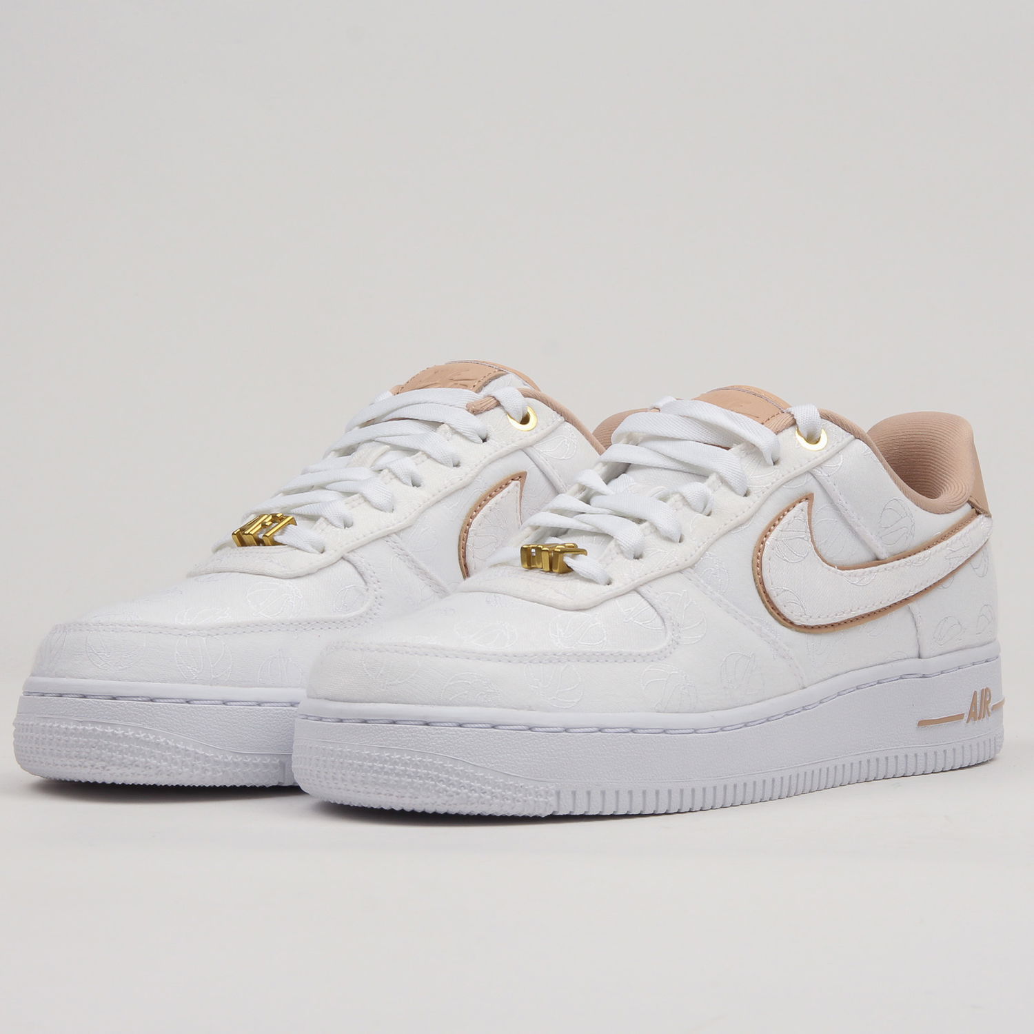 Кецове и обувки Nike Air Force 1 Low '07 Lux ''Basketball Print'' W Бяло | 898889-102, 1