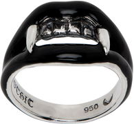 Yohji Yamamoto Vampire Fang Ring