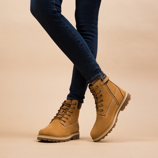 Кецове и обувки Timberland Courma Kid Traditional6In Кафяво | TB0A28X72311, 0