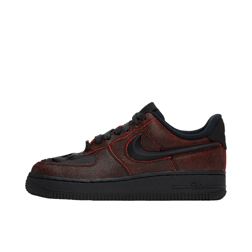 Кецове и обувки Nike Air Force 1 Retro "Halloween" Червено | HV2016-001