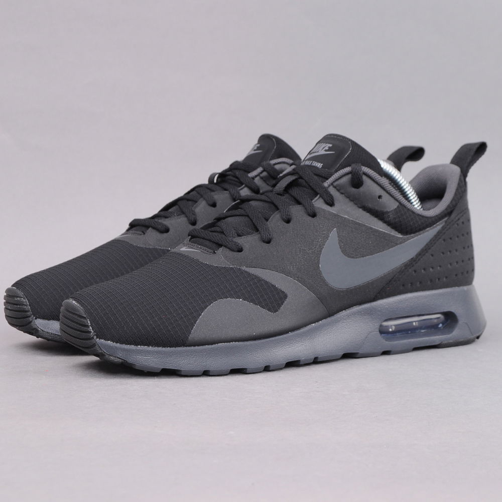 Кецове и обувки Nike Air Max Tavas Черно | 705149-010, 0