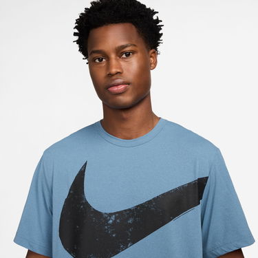 Тениска Nike Swoosh Graphic T-Shirt Синьо | FZ1064-429, 2