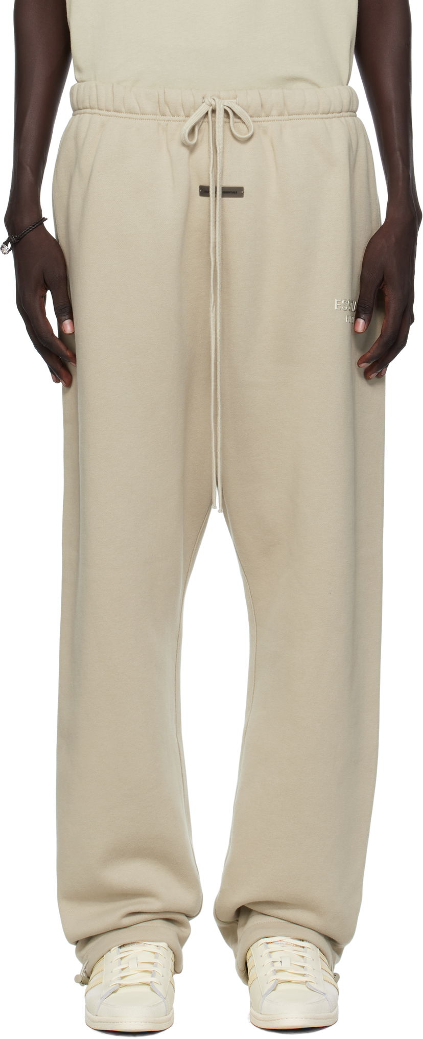 Спортни панталони Fear of God Fear of God ESSENTIALS Relaxed Fleece Sweatpants Бежово | 130SP258226F