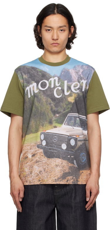 Тениска Moncler Moncler Genius Mercedes-Benz by NIGO Graphic Print Short Sleeve T-Shirt Зелено | K14018C0000389AB9, 0