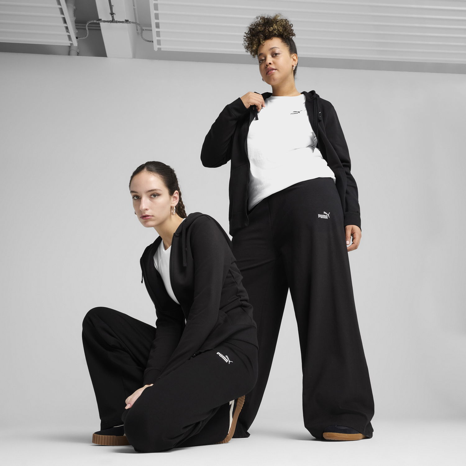Комплект Puma ESS Small No. 1 Logo High-Waisted Straight-Leg Pants Черно | 682428_01, 0