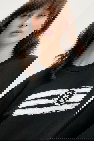 Суитчър Maison Margiela MM6 Maison Margiela Graphic Print Crew Neck Sweatshirt Черно | S62GU0139.M25004.900, 3