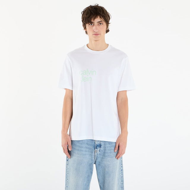 Jeans Graphic Short-Sleeve Crew Neck T-Shirt