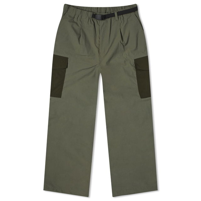 Backstain Field Cargo Shorts