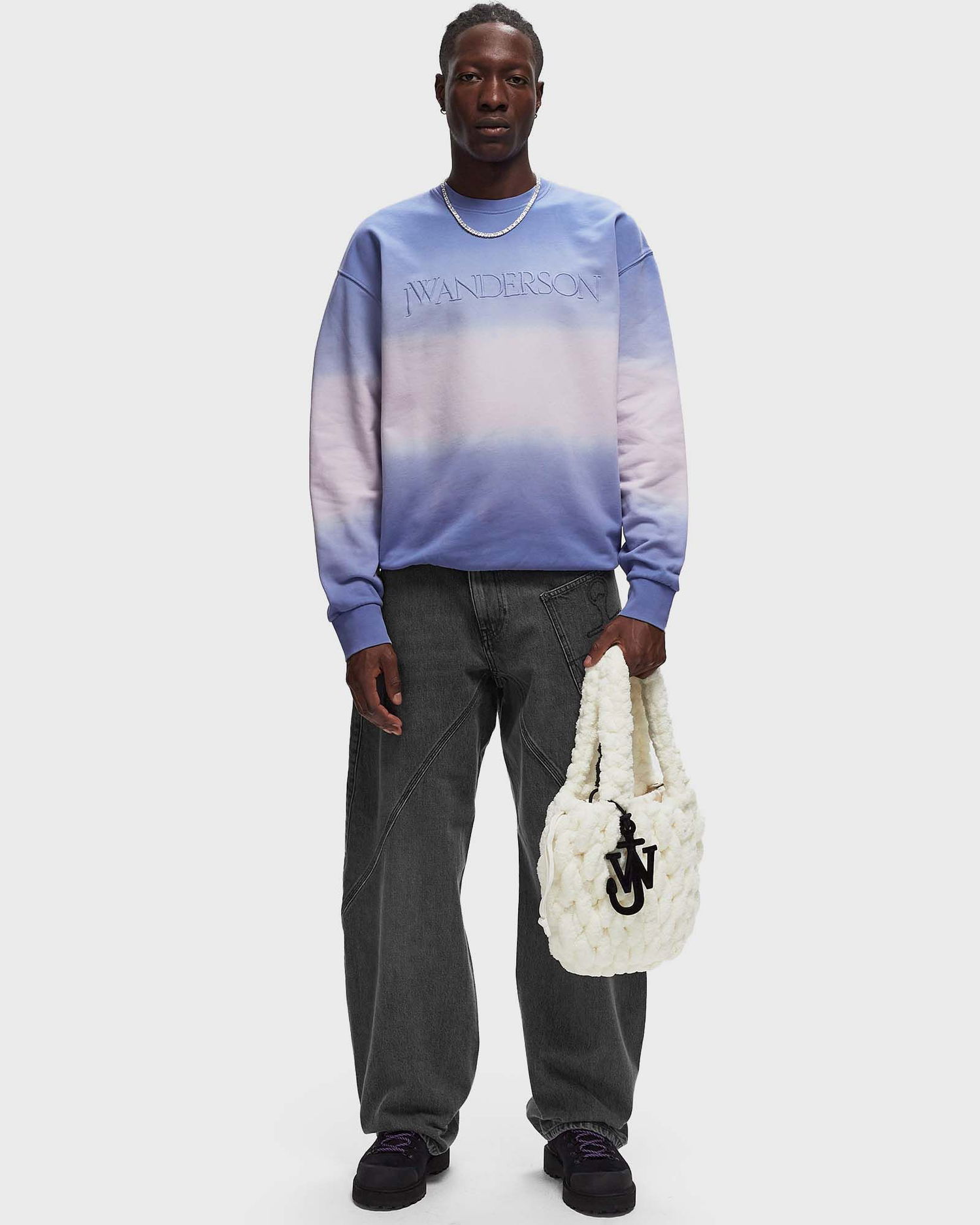 Суитчър JW Anderson LOGO EMBROIDERY GRADIENT SWEATSHIRT Синьо | JW0191-PG1632-748, 1