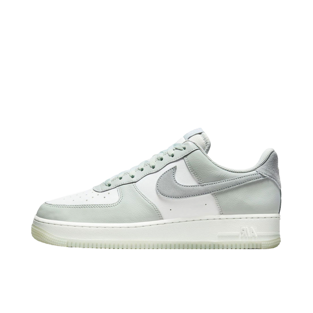 Air Force 1 '07 Light Silver Pumice