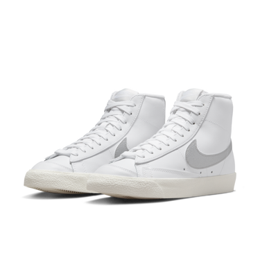 Кецове и обувки Nike Blazer Mid '77 ESS Бяло | DQ7574-100, 1