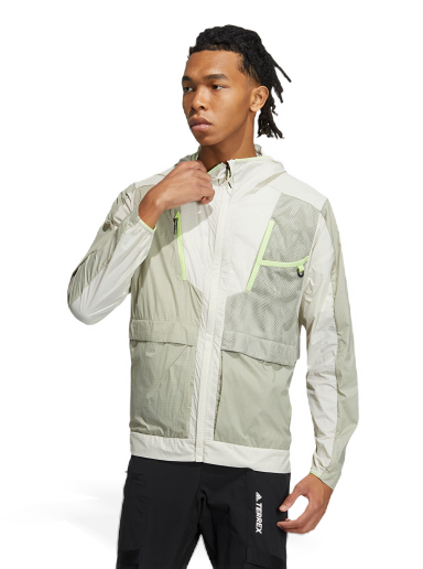 Ветровка adidas Performance Voyager Light Windbreaker Сиво | HE5180