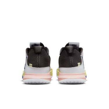 Кецове и обувки Nike Kyrie Low 5 Бяло | DJ6012-100, 1