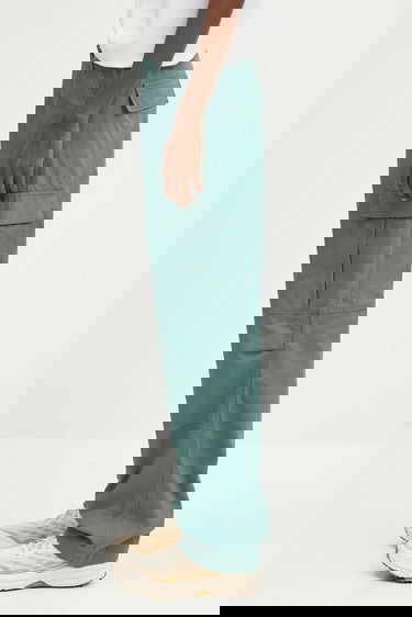 Карго панталони Carhartt WIP Regular Cargo Pant Зелено | I032467.2M202, 1