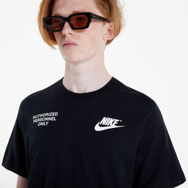 Тениска Nike Sportswear Tech Authorized Personnel T-Shirt Черно | DO8323-010, 3