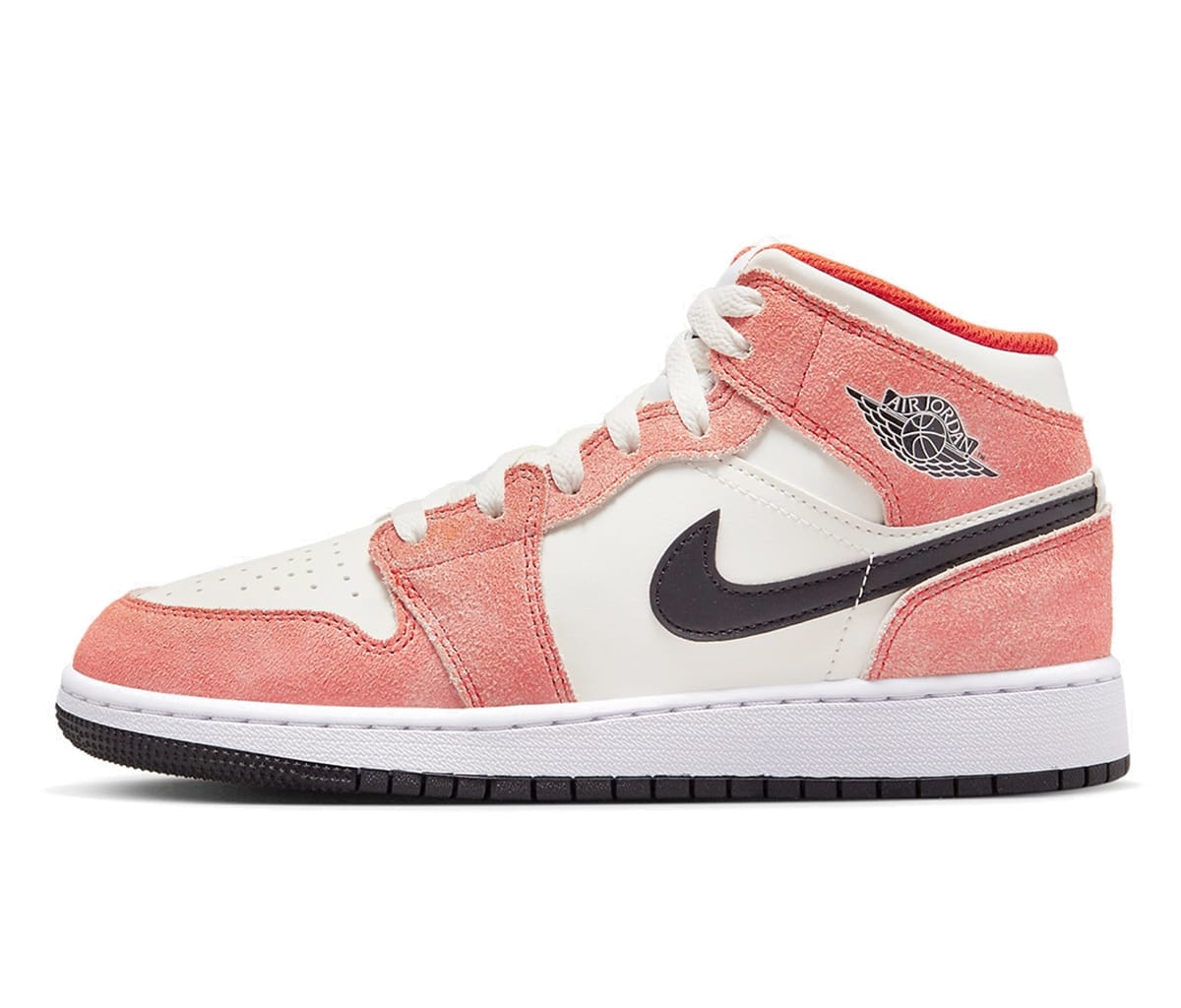 Кецове и обувки Jordan Air Jordan 1 Mid "Orange Suede" GS Оранжево
 | DV1336-800, 0