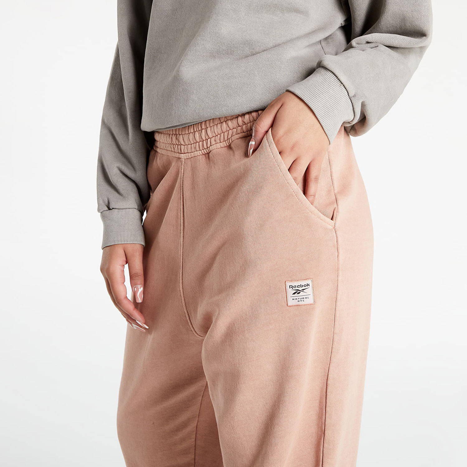 Спортни панталони Reebok Classics Natural Dye Бежово | H49296, 1
