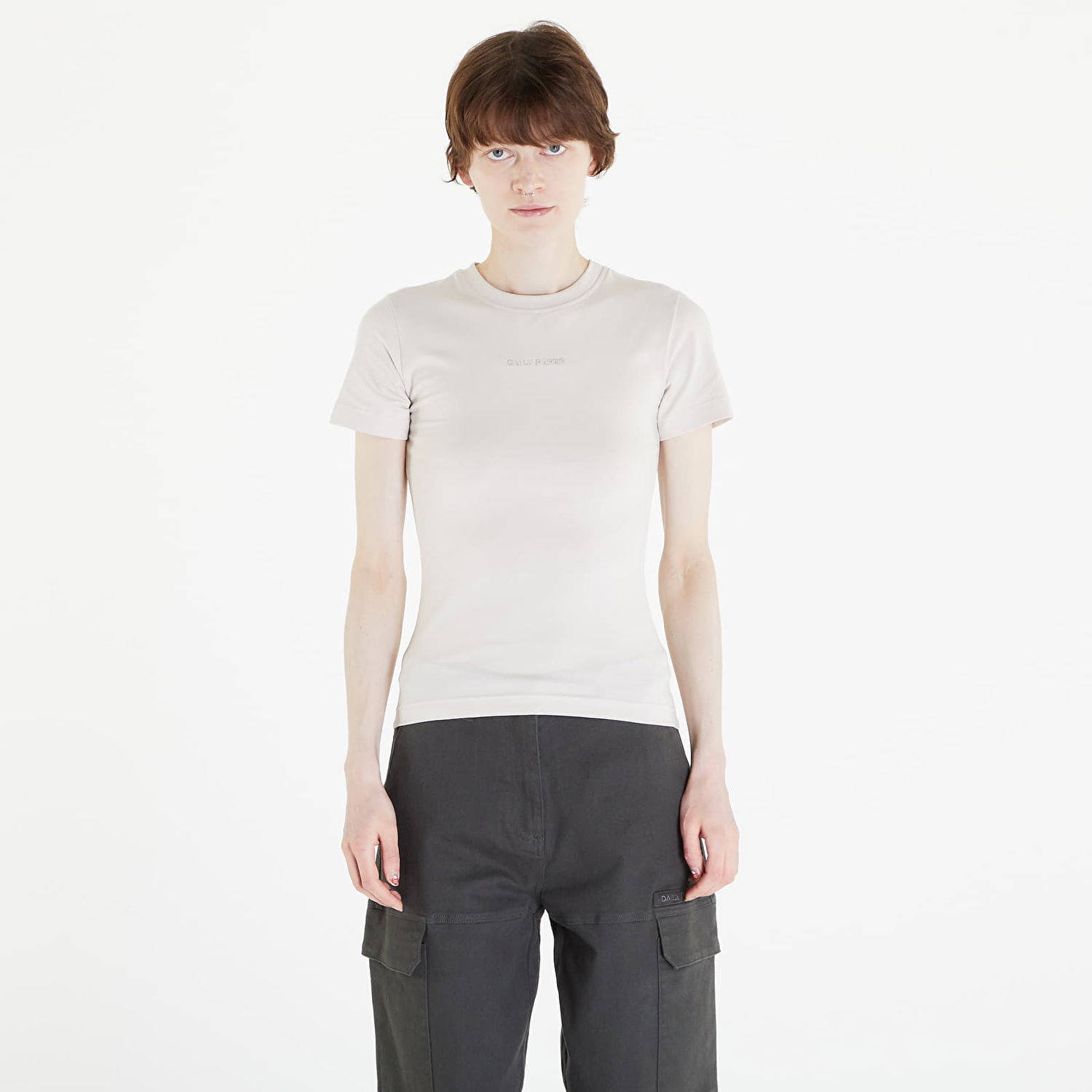 Тениска DAILY PAPER Logotype Fitted Short Sleeve T-Shirt Бежово | 2412023, 0